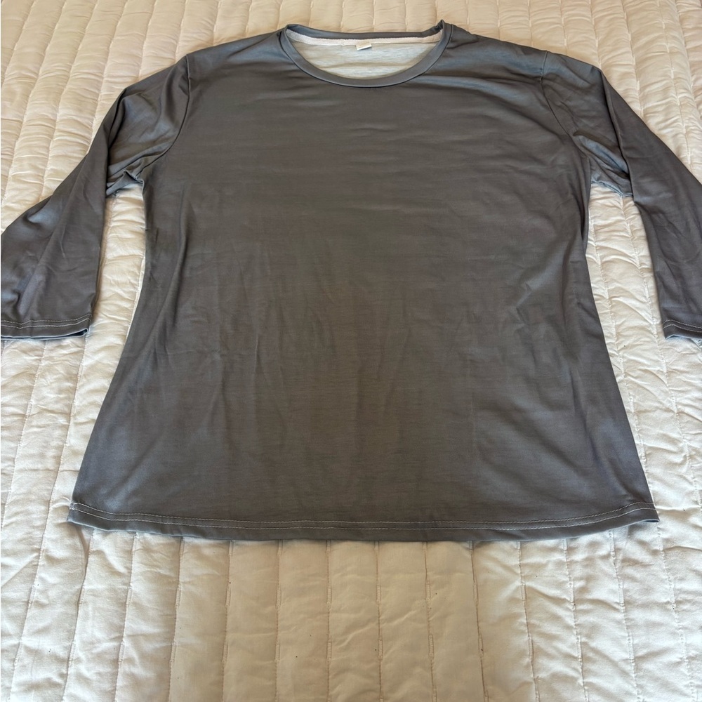 NWOT woman’s 2XL 1/2 sleeve Gray Long Sleeve Top- very soft and versatile